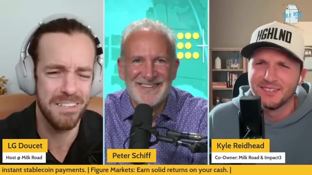 Bitcoin vs Gold in a Collapse — Peter Schiff Breaks It Down!