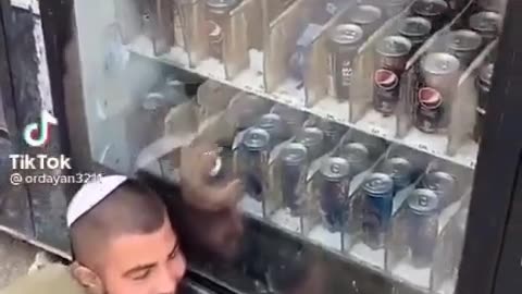 🤣🤖 Watch This Genius Way To Occupy A Vending Machine! | FunFM