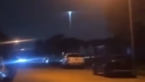 😂 To Spot a UFO: Watch the Sky! | FunFM
