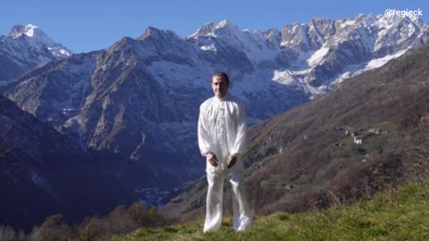 7 MIN for 7 DAYS Tai Chi Morning Warm-Up.