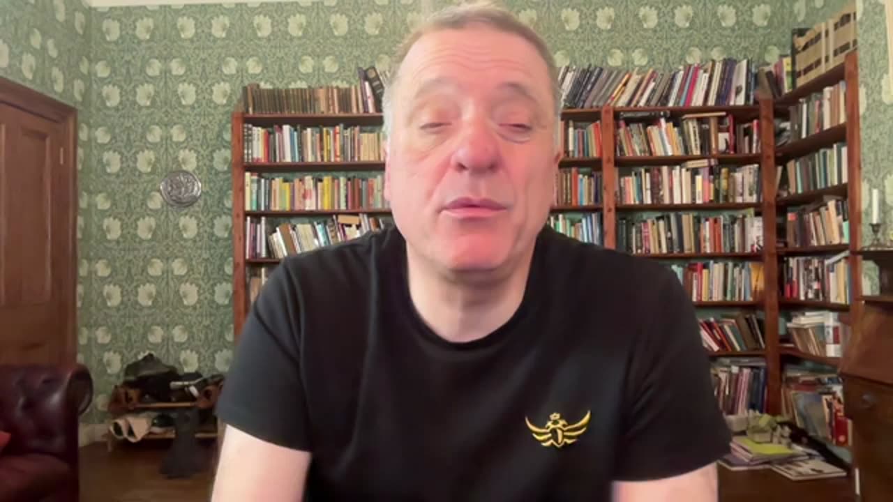 Putin Outplays Starmer/Macron, Rejects Ultimatum, Invites Kiev To Istanbul Talks; Zelensky Says NO