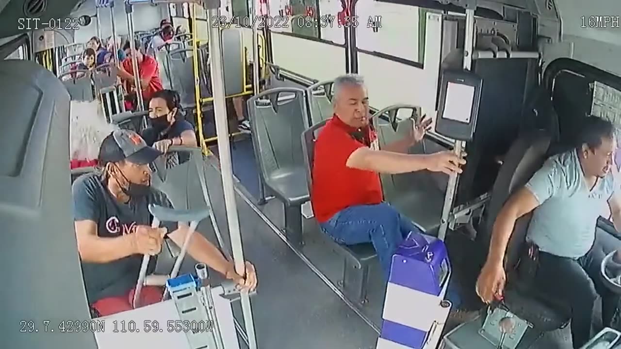 ⚠️ El cansancio es mortal. No conduzcas fatigado. Dormir puede esperar. La vida no. Una sola cabezad