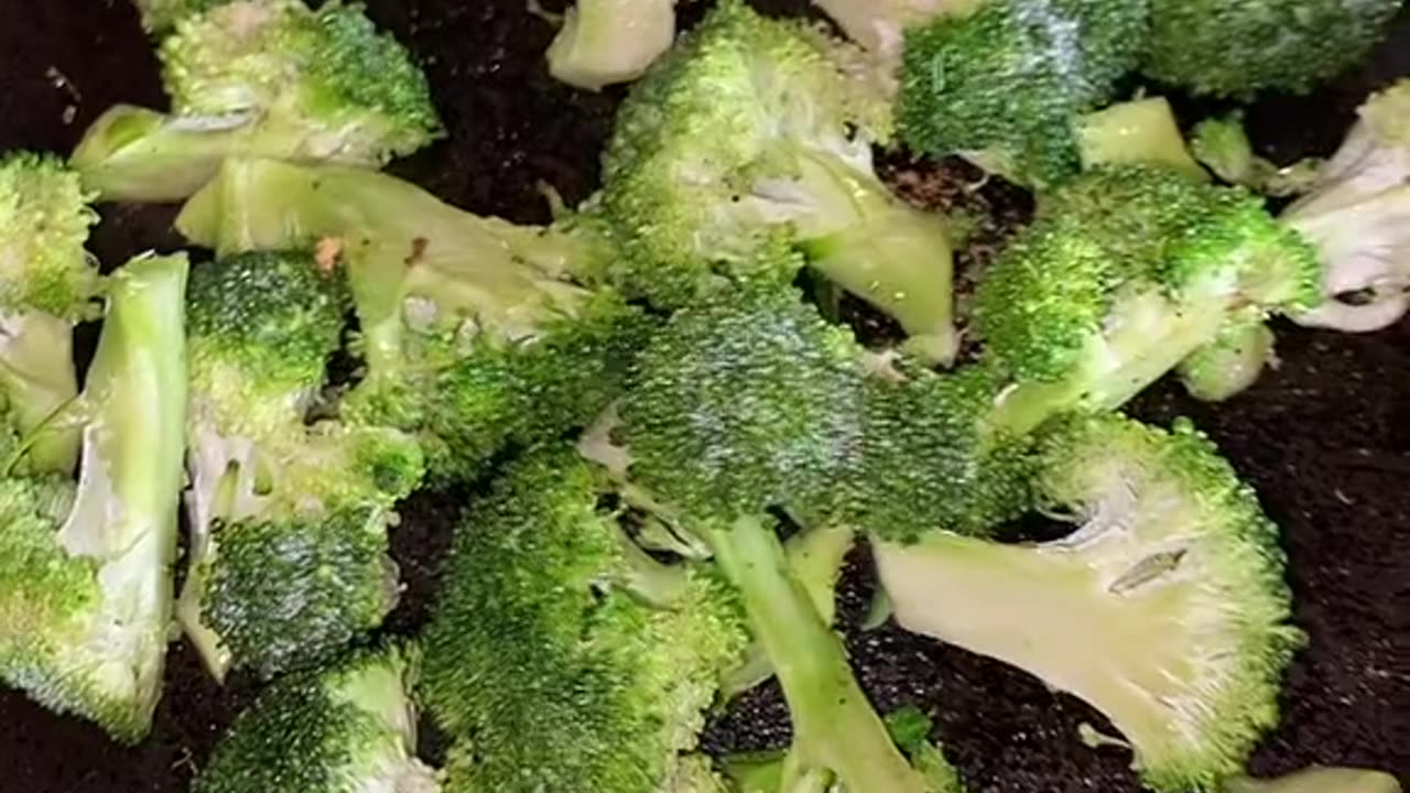 Baked Quinoa and Broccoli with Tofu
