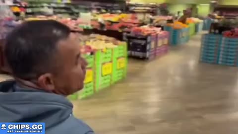 Child Predator Tried to Meet Little Girl in Supermarket but Got Confronted Instead! 🚨👋
