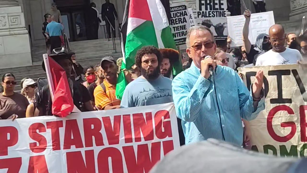 "STOP STARVING GAZA. Mass march for humanity"