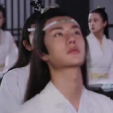 BTS Reveal! Wei Wuxian Suddenly Winks On Set & Lan Wangji’s Reaction Is Too Sweet 💞