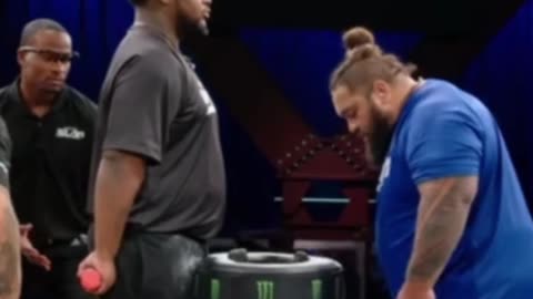That Time The Samoan Santa Came To A Slap Fight