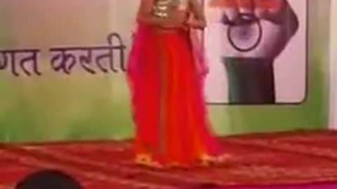 Little Yashoda in Action! 😂 6-Year-Old Niece Channels Her Inner Krishna with the Cutest Dance Ever!