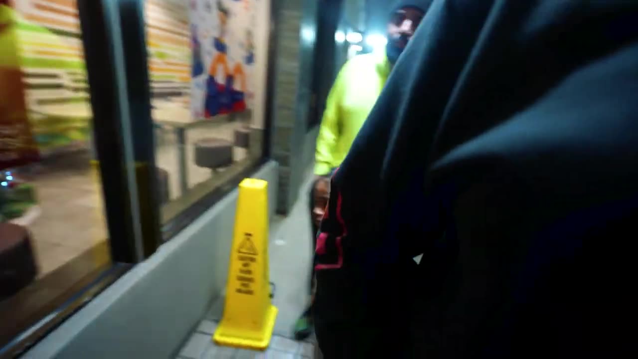 DO NOT ORDER THE GRINCH HAPPY MEAL AT 3AM!