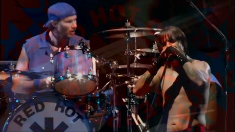 Red Hot Chili Peppers - Live Bassalong at Slane Castle(720p, h264)