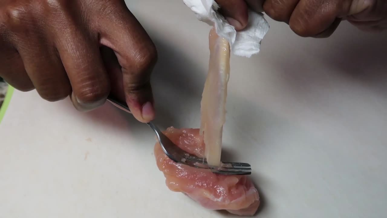 "Mind-Blowing Hack to Remove Chicken Tendons with a Fork! #shorts"
