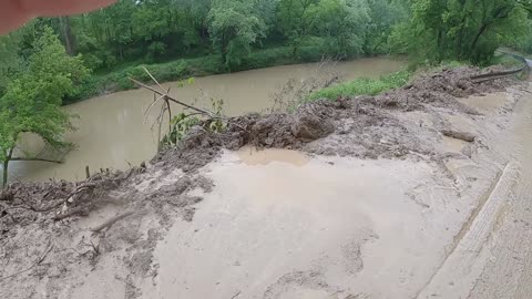 Kentucky Storms cause Massive Mudslide