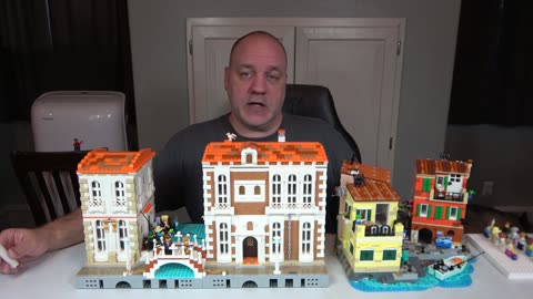 Lego 21359 Italian Riviera Review