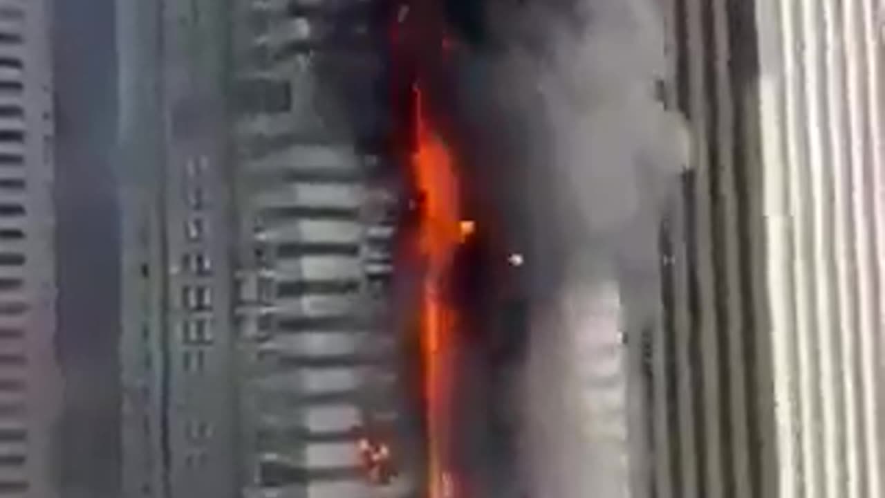 BREAKING: A building is burning in Dubai