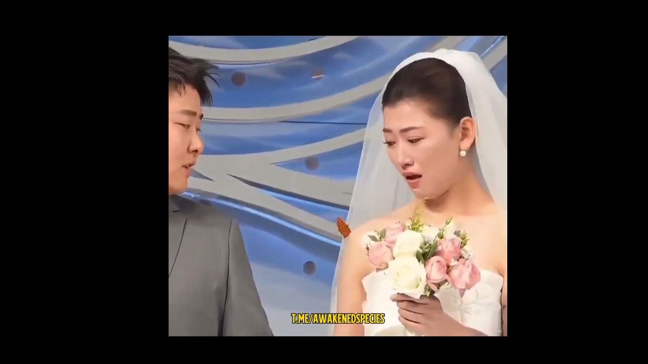 Before Bride's Dad died - he promised to come to her wedding in the form of a Butterfly