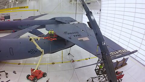 Inside US Massive Hangar Replacing KC-135 Tanker’s Gigantic Tail