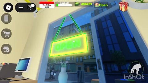 Building the ultimate Supermarket in Roblox💫