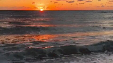 Sea view with sea waves sound