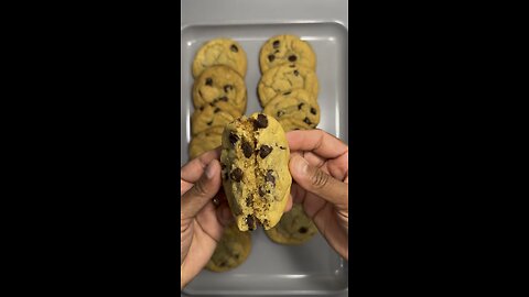The Best Chocolate Chip Cookies