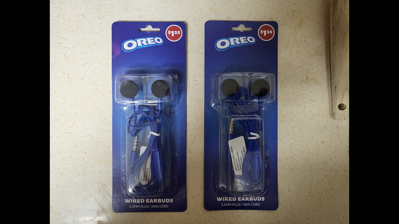 I bought some oreo earbuds