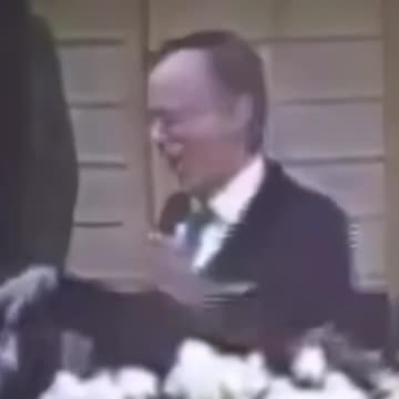 Did President George H W Bush have a MK Ultra malfunction in 1992?