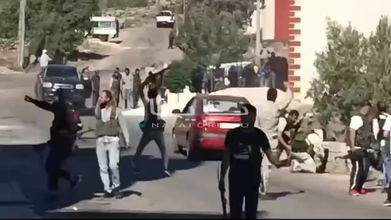 Syria: Clashes between the Druze and Al-Julani’s fighters.
