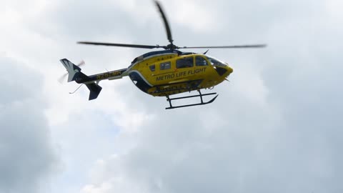 Met Life Medical Helicopter landing in Marshville, Ohio