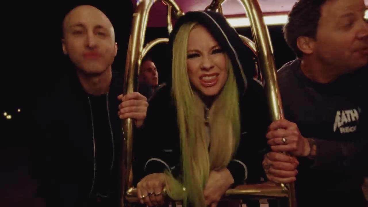 Avril lavigne-Young Dumb 🤯🚨... Official Music Video #viral #music