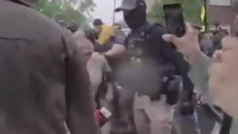 They should've opened fire on the crowd - Minneapolis