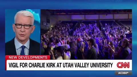 Van Jones shows the message Charlie Kirk sent him one day before he was killed