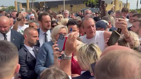 The French people really love Marine Le Pen.