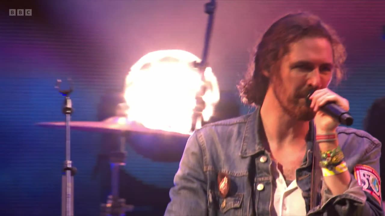 Eat Your Young - Hozier (live)