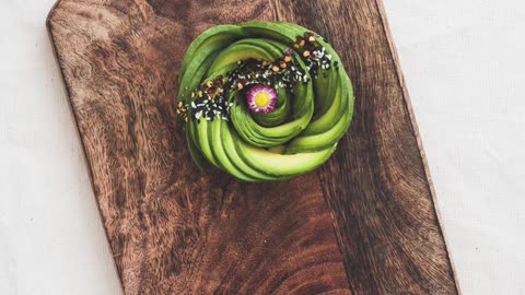 vegan food ideas: this is the avocado rose