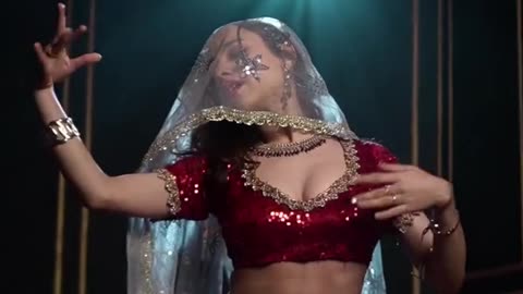 Indian Hot Dancing Queen #dancing #song #hotsong #bestdancing