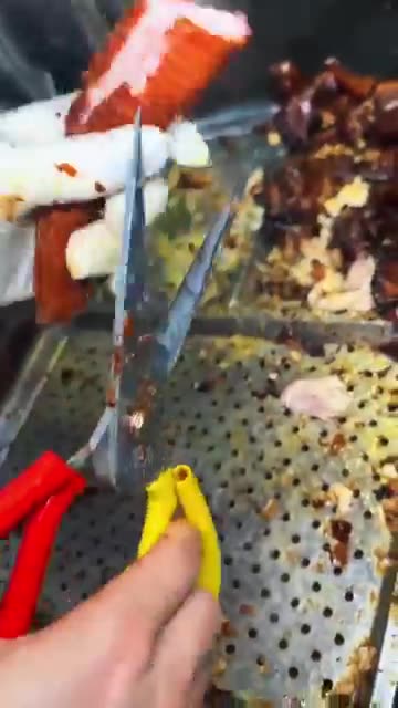 Chinese Street Food – Listen to That Crunchiness! 😋🔥