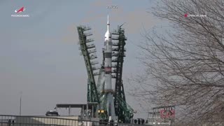 Soyuz spacecraft blasts off for International Space Station