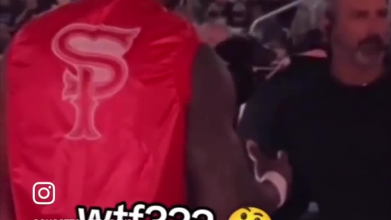 WWE Wrestler Glitches Out