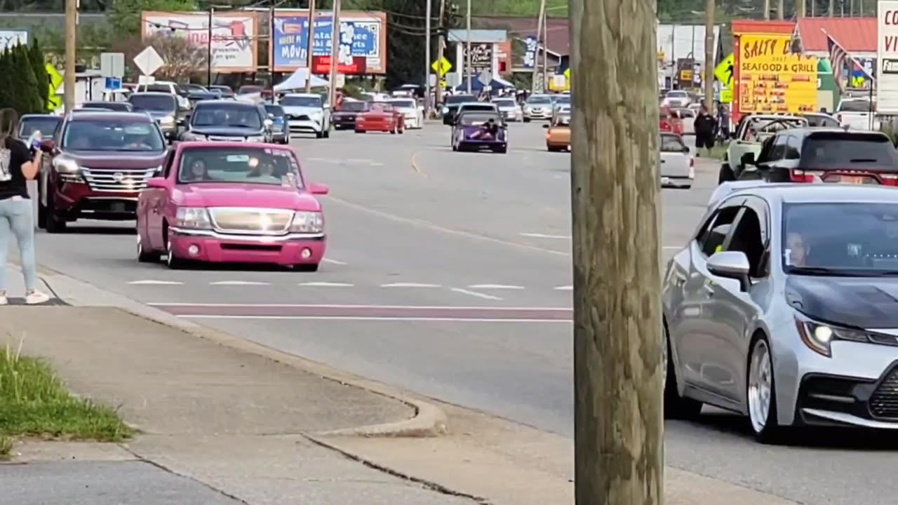 Friday night's cruising, time-lapse video... Southeastern Mini Truckin Nationals Spring 2025