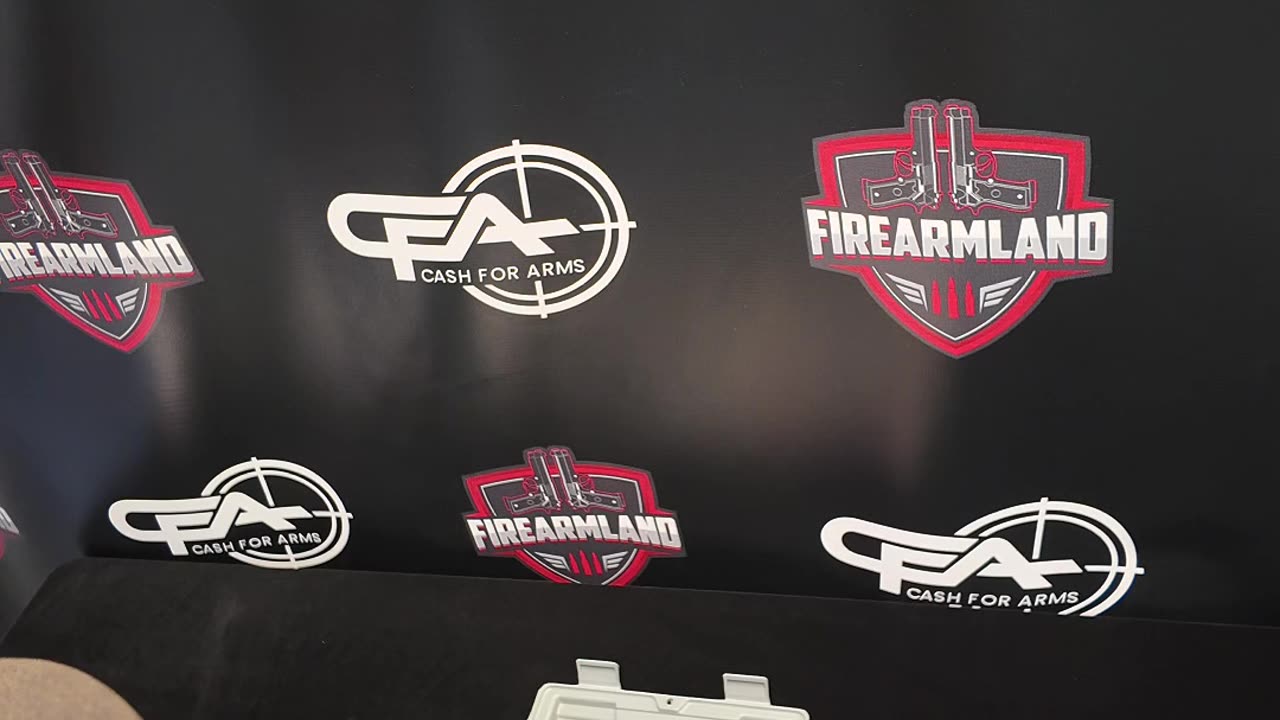 Browning Hi-Power Unboxing