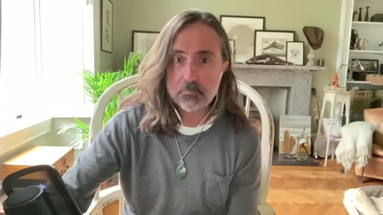 Neil Oliver - Globalists Civil war is it Coming