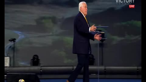 Jesse Duplantis lies on Jesus, says give $1000 get my increase anointing