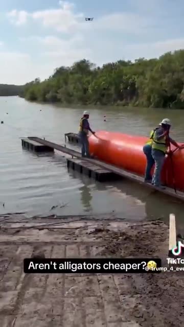 Floating border wall