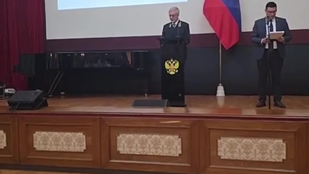 DIS--- - 11 iunie 2025 - ora 18:26