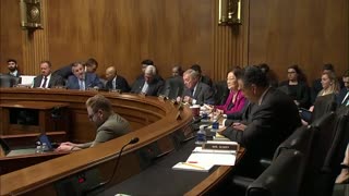 Ted Cruz is on🔥calling Democrat Cory Booker "SPARTACUS" to his face. 💥