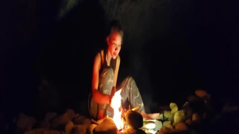 1 - 23 The girl built a safe shelter by herself during the big storm, with no water or food