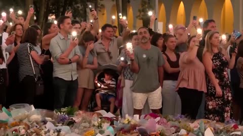 Australians sing 'Waltzing Matilda', mourning youngest Bondi victim