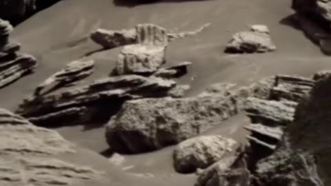 👽🛸 EXPOSED: Mysterious Mars Anomalies Revealed! | TheTruthAbove