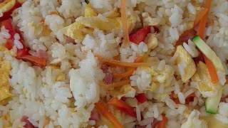 Bacon Eggs and Veggies Fried Rice. 🔥🍚🥕🧅🍳#Three3Eggs #3eggs #Bacon #FriedRice #EggFriedRice