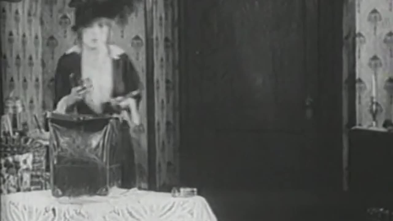 An Elusive Diamond (1914)