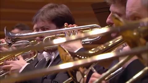 Dmitri Shostakovich - Symphony No 10 in E minor op 93 Dir - Valery Gergiev Orq Mariinsky theatre (2021) (1946 to 1951) (Premiered 1953)